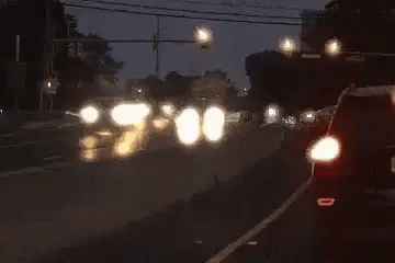 Une Première Mondiale : Des Lunettes de Conduite Nocturne